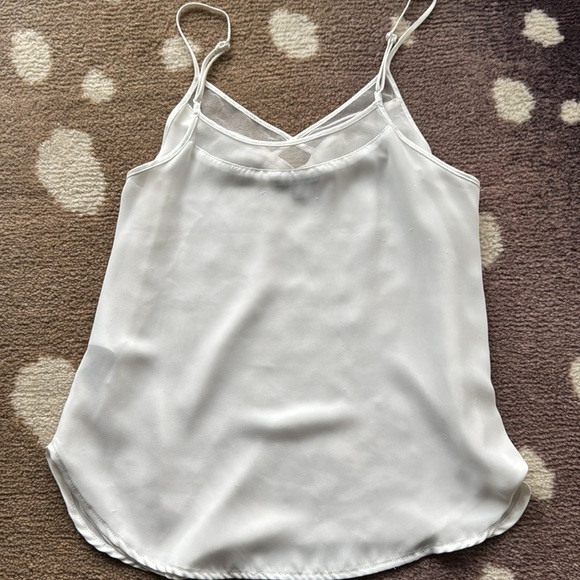 V Neck Cami With Mesh Detail - Picture 7 of 10